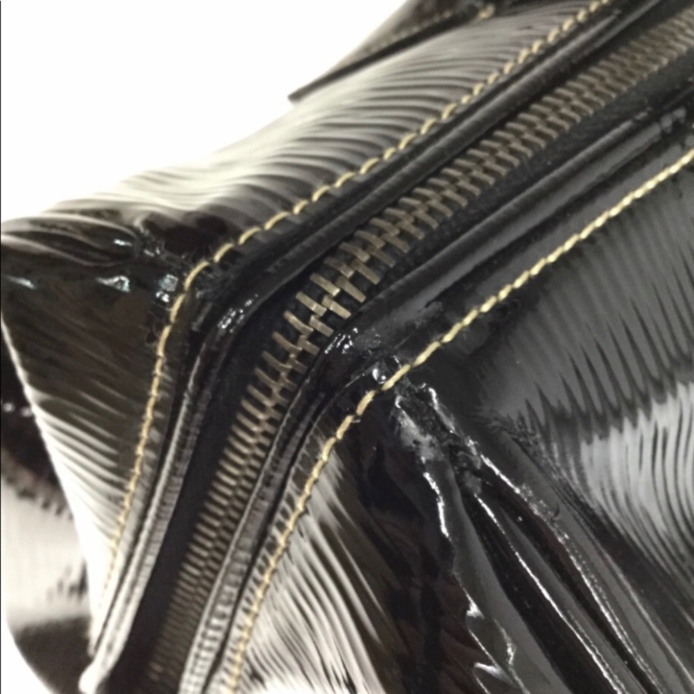 Authentic Prada Handbag - Picture 6 of 8